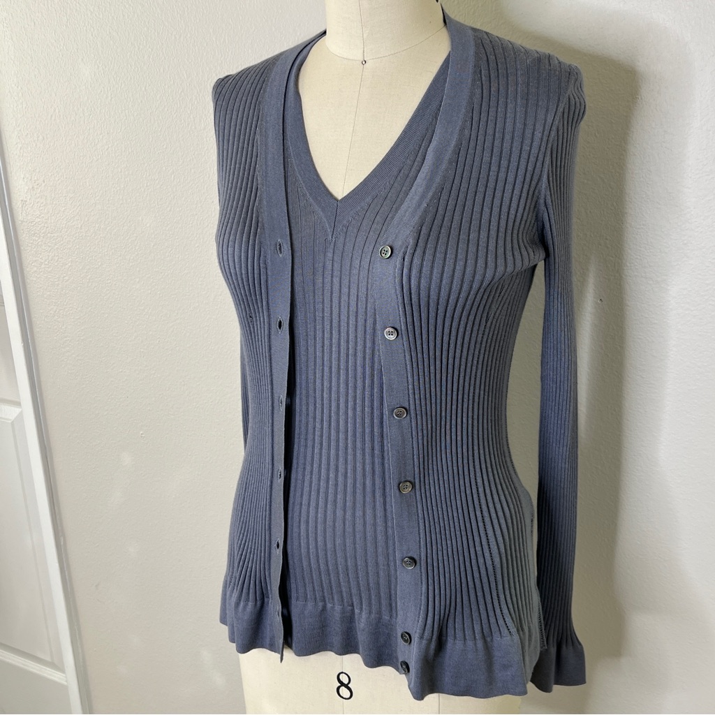 Salvatore Ferragamo Grey Ribbed Cashmere Sweater Set, Medium